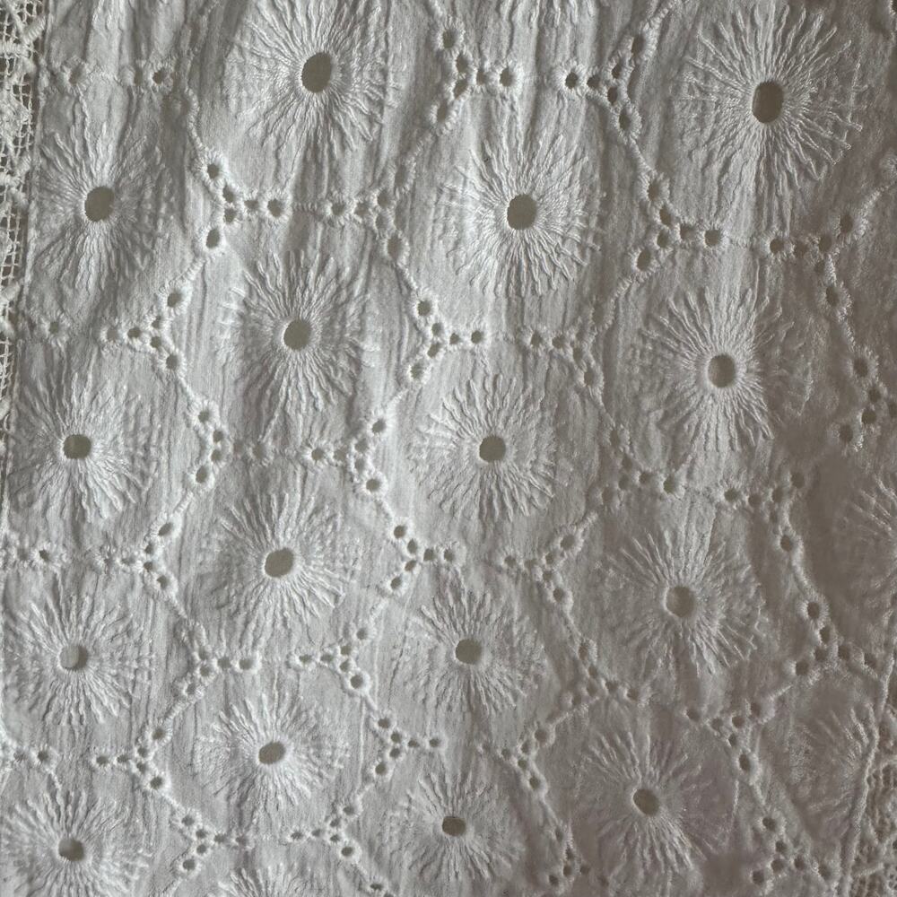 New LoveShackFancy Thressey Mini Dress White Embroidered Floral Ruffled Sz 8 - Picture 7 of 14
